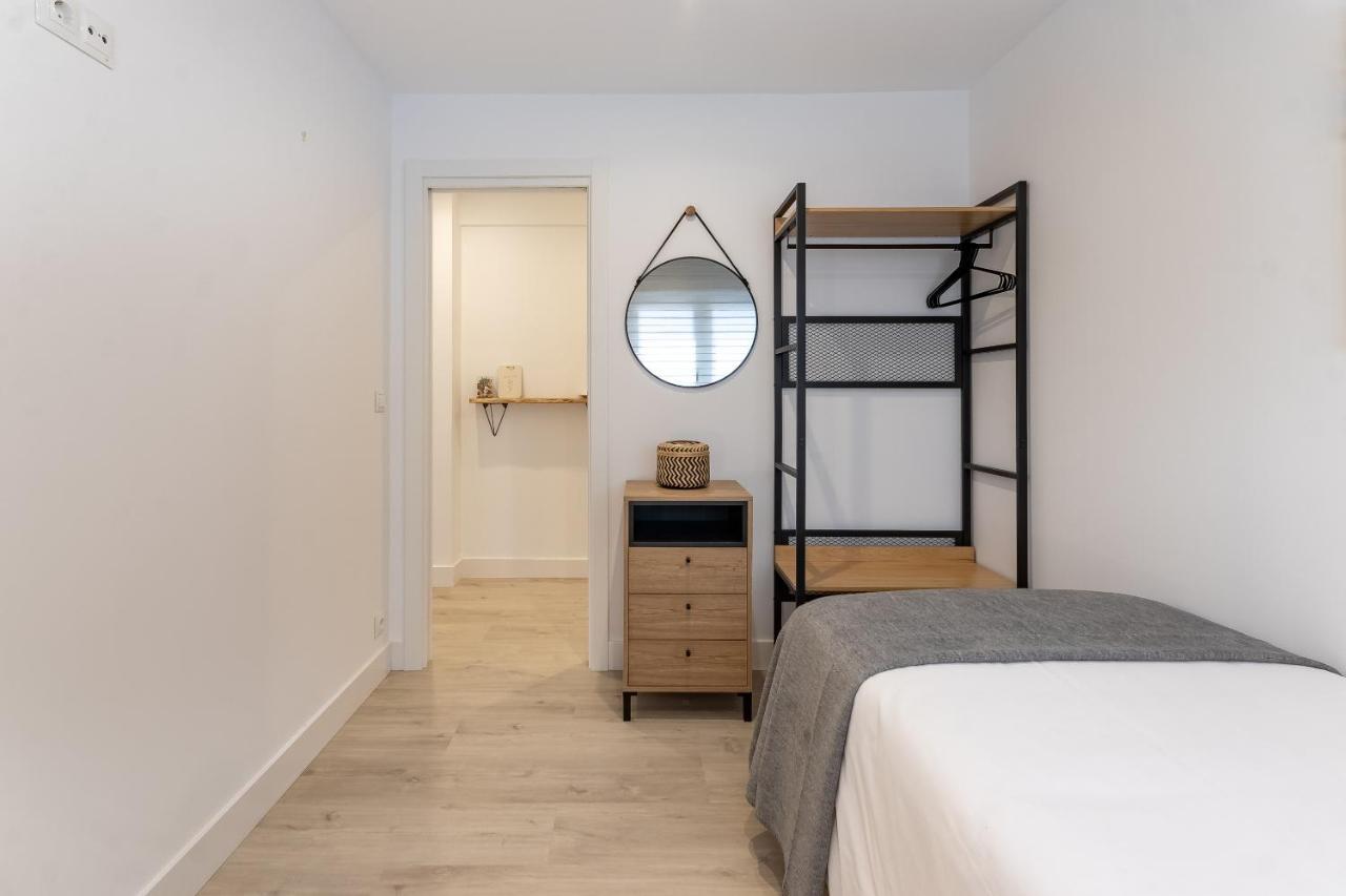 Precioso Y Recien Reformado Junto Al Metro Apartment Билбао Екстериор снимка