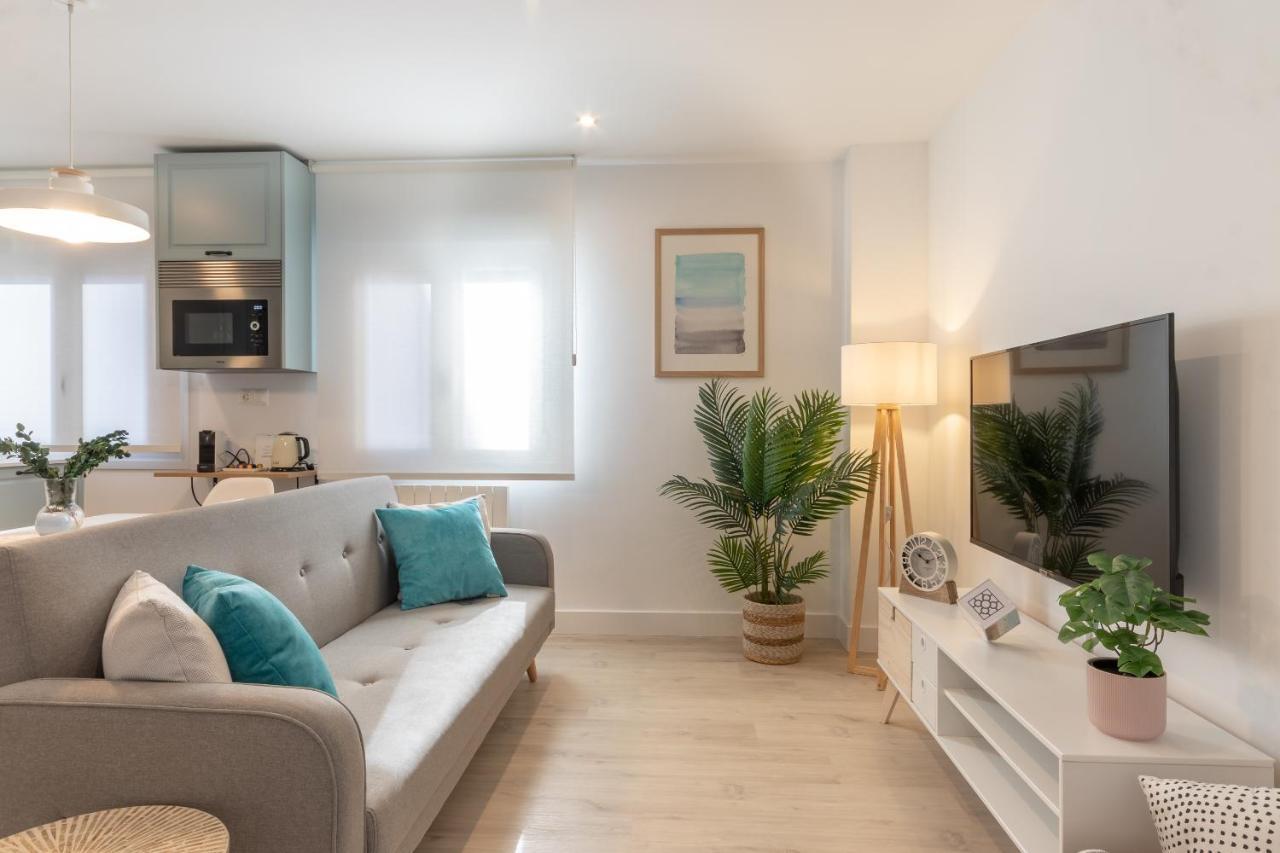 Precioso Y Recien Reformado Junto Al Metro Apartment Билбао Екстериор снимка